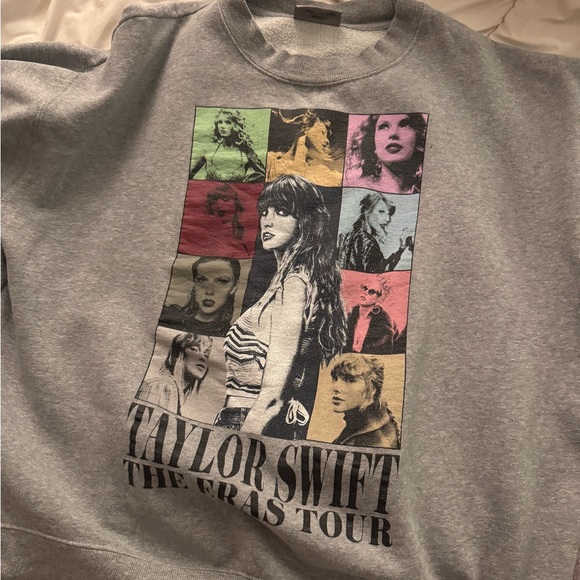Taylor Swift Tops - The Eras Tour Sweatshirt - Taylor Swift